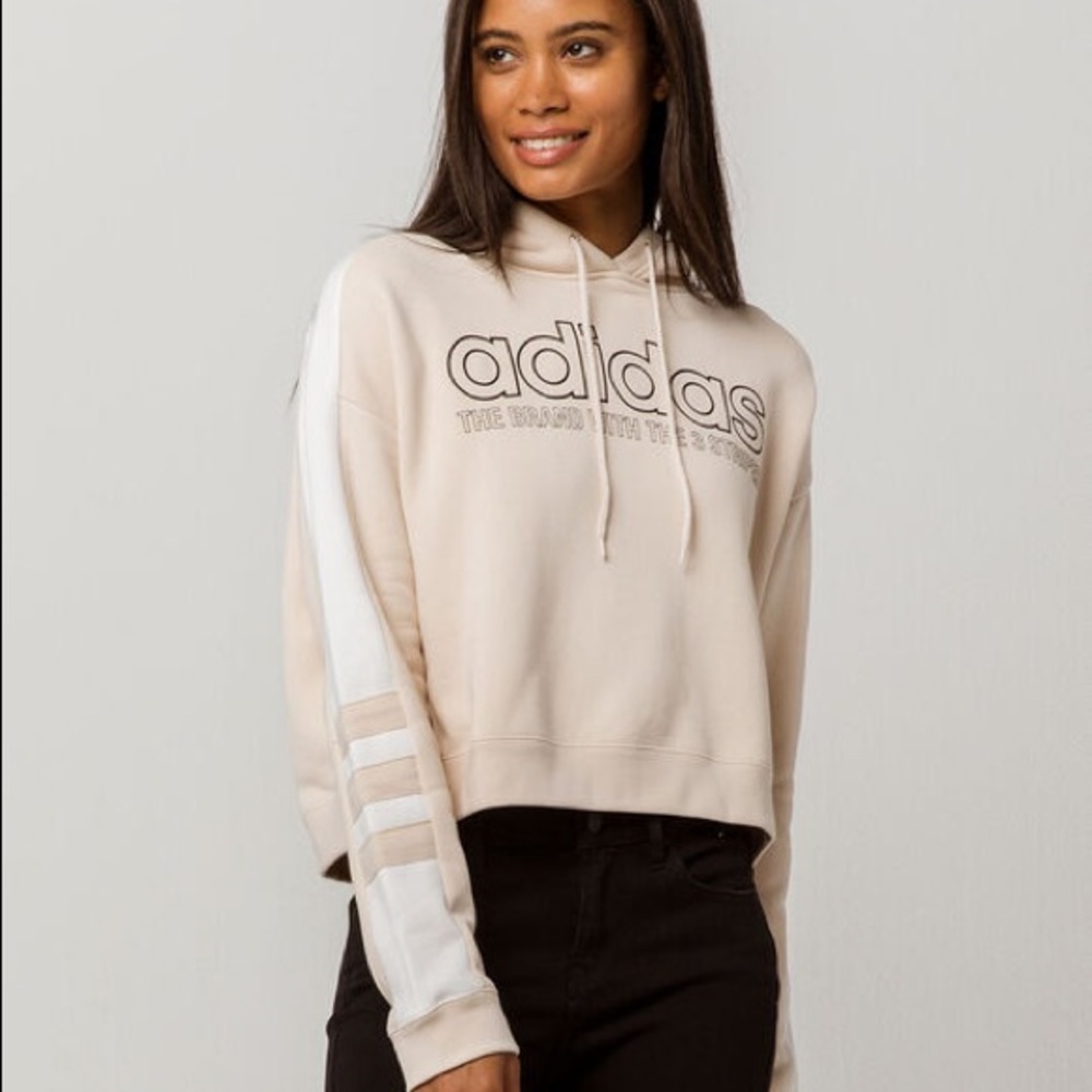 Adidas Originals Crop Hoodie and Sweatpants Set 🖤